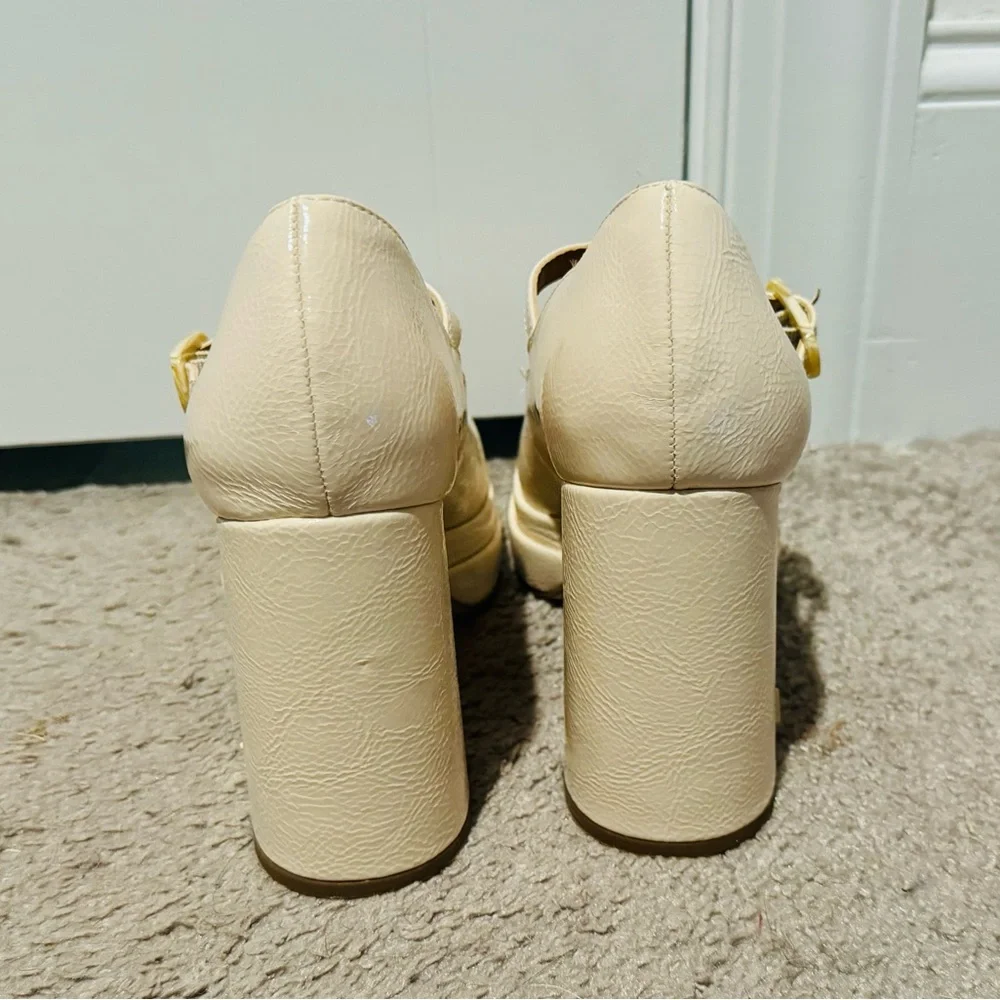 Circus by Sam Edelman Cream Chunky Mary Jane Platform Heels